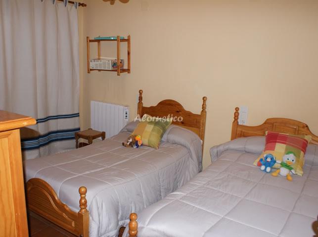 CASA LA ERMITA en BUBIÓN — foto 2