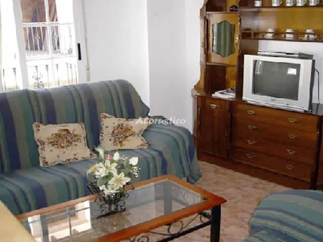 APARTAMENTO ENCARNI en ÍLLORA — foto 3