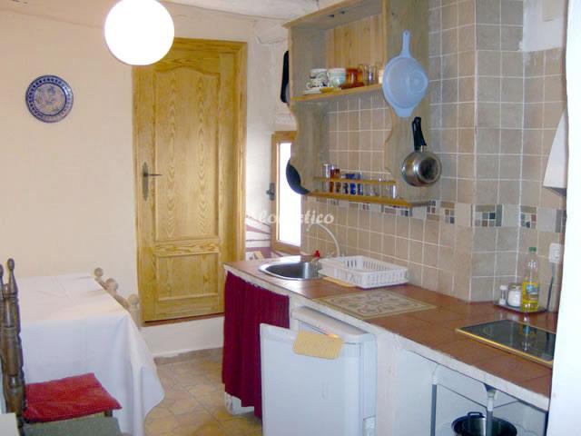 EL LUGAR BLANCO-APARTAMENTO PLANTA BAJA-4 PERSONAS en ZÚJAR — foto 2