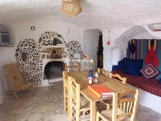 CUEVAS PATASECA-CUEVA EL PINCHO en GORAFE — foto 3
