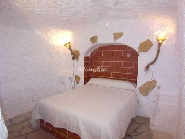 CUEVAS PATASECA-CUEVA EL PINCHO en GORAFE — miniatura 5