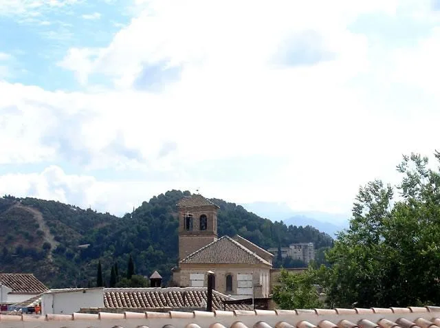 EL BALCÓN DEL ALBAICÍN-BAJO B en GRANADA — miniatura 14