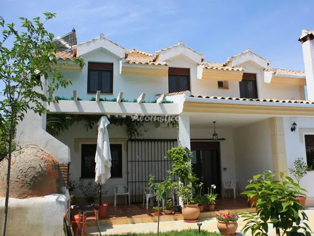 CHALET LOS ALMENDROS en OTURA — foto 2