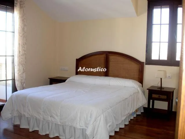 CHALET LOS ALMENDROS en OTURA — miniatura 4