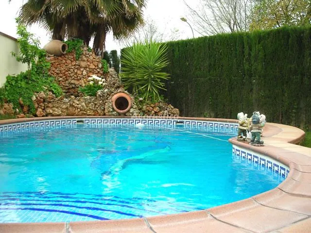 VILLA EL ÁNFORA en CÚLLAR VEGA — miniatura 16