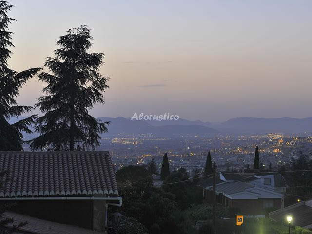 Alojamiento turístico CHALET COLINAS BERMEJAS en MONACHIL, GRANADA