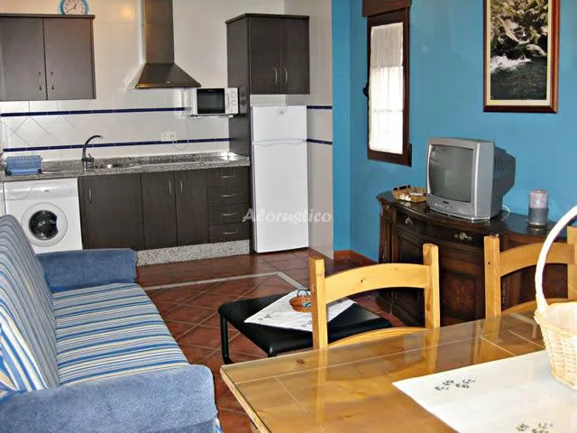 APARTAMENTOS LAHEZA - LA TRONCONÁ en DÍLAR — miniatura 13