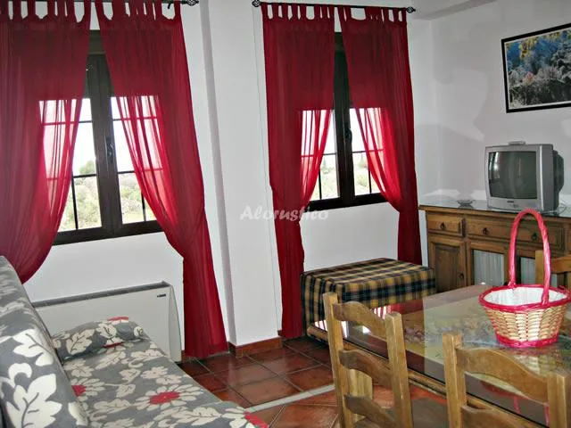 APARTAMENTOS LAHEZA - LAS CORZAS en DÍLAR — foto 3