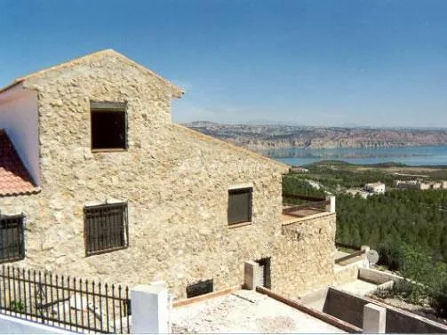 Alojamiento turístico EL LUGAR BLANCO (APARTAMENTO INDEPENDIENTE) en ZÚJAR · GRANADA