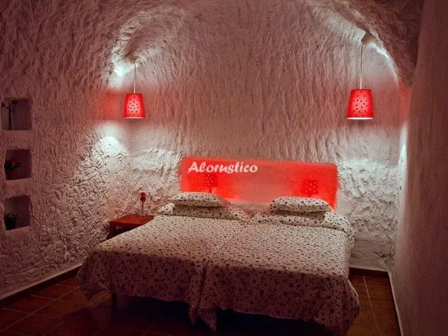 CUEVA ADONIA en FREILA — miniatura 5