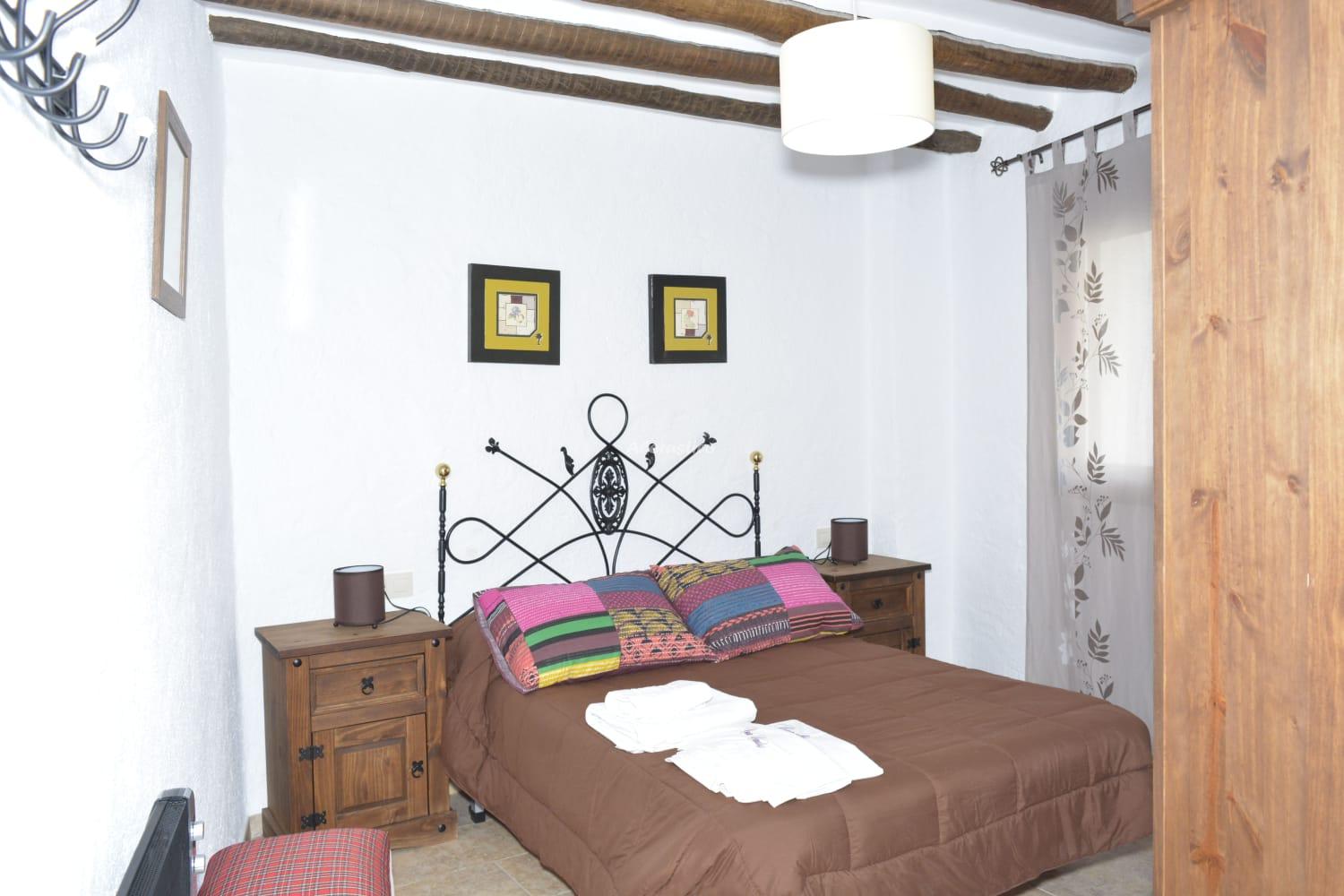 CASA CANALES ARRIBA en CÁDIAR — foto 2