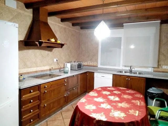 RURAL DE LA REINA en LA ZUBIA — miniatura 9