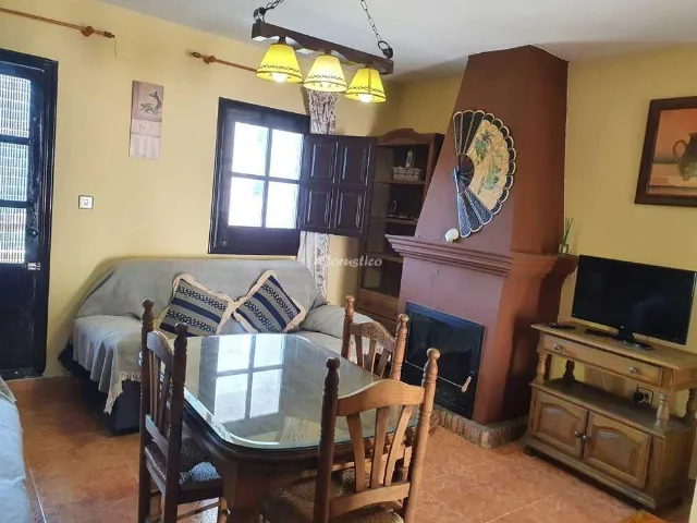 APTO ESCABIAS en CAPILEIRA — foto 2