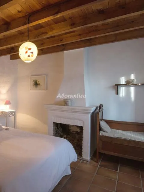 CASITA LA VIÑUELA en PITRES — miniatura 12