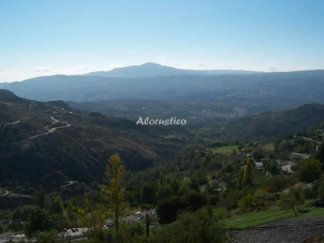 Alojamiento turístico CASA REME ABAJO en ALCUTAR · GRANADA