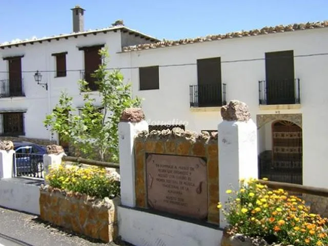 CASA MAMICA ROSARIO en YEGEN ALPUJARRA DE LA SIERRA — miniatura 9