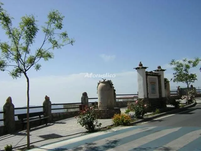 CASA MAMICA ROSARIO en YEGEN ALPUJARRA DE LA SIERRA — miniatura 24
