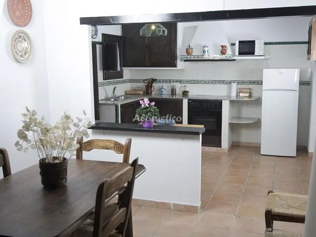 APARTAMENTO ALDABA en GRANADA — miniatura 8