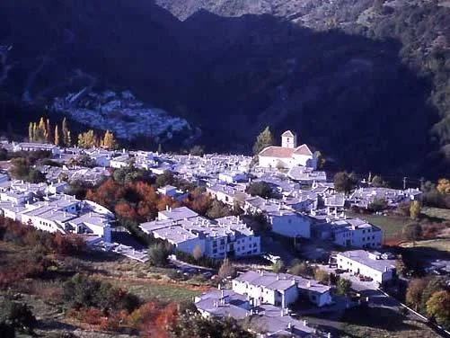 Alojamiento turístico CASA MARGARITA en BUBIÓN · GRANADA