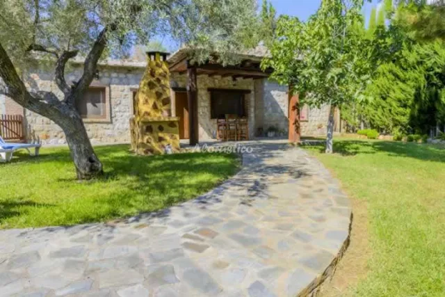 Alojamiento turístico CORTIJO EL OLIVO en ÓRGIVA · GRANADA