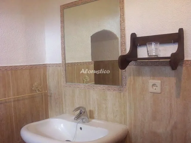 CUEVA DEL ABUELO CANO en PURULLENA — miniatura 10