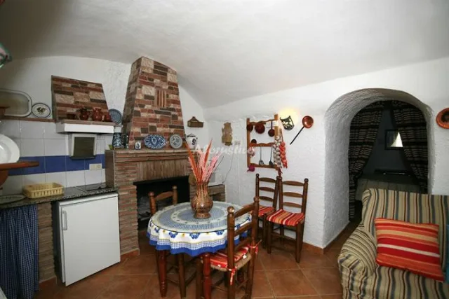 CUEVAS OLMOS-LA BODEGA en PURULLENA — miniatura 11