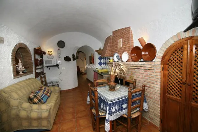 CUEVAS OLMOS-LA BODEGA en PURULLENA — miniatura 26