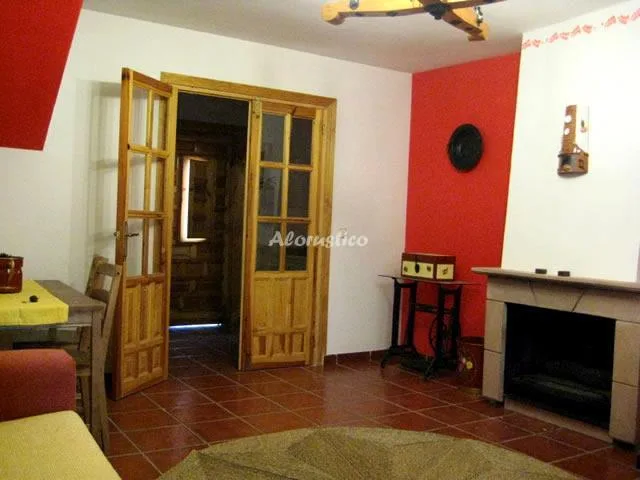 LA ALEGRÍA DE LA ALCARRÍA-CASA PEQUEÑA en TORREMOCHA DEL CAMPO — foto 2