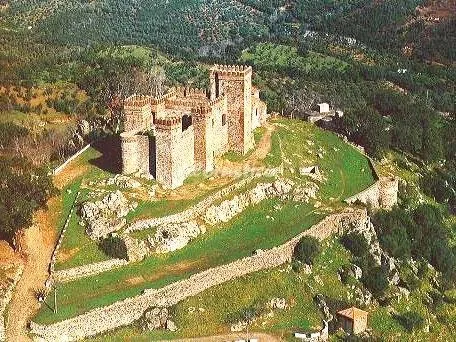 CASA RURAL PICOS DE AROCHE-arriba en AROCHE — miniatura 6