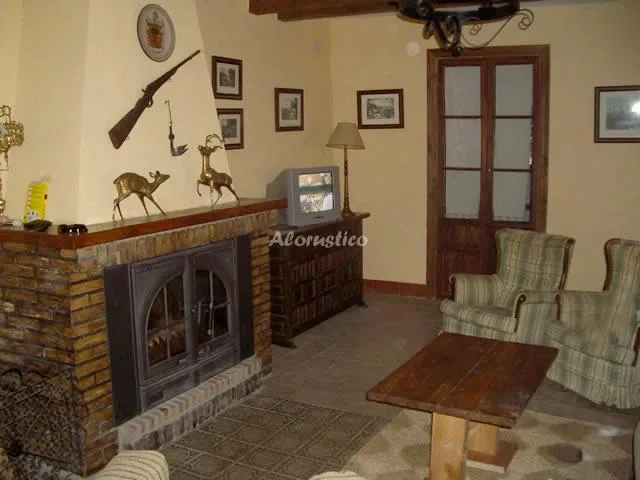 LA CASA DE LA ESTACIÓN en ALMONASTER LA REAL — miniatura 7