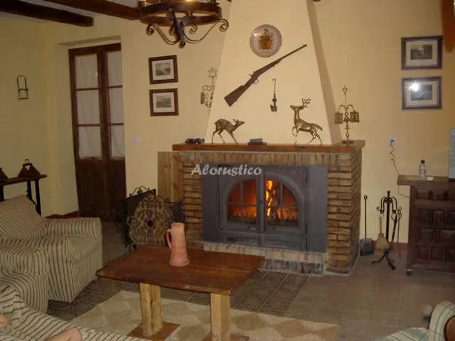 LA CASA DE LA ESTACIÓN en ALMONASTER LA REAL — miniatura 13