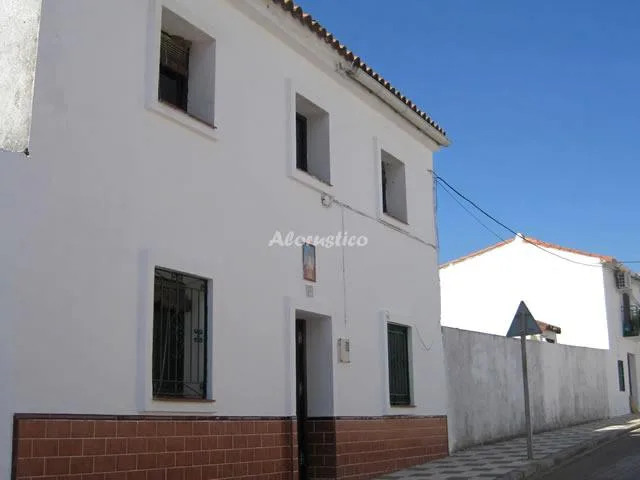 CASA SALUD en LA GRANADA DE RIO TINTO — foto 2