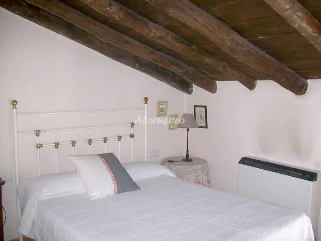 CASA DE LA PLAZA-ALTILLO en FUENTEHERIDOS — foto 3