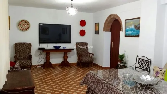LA CASA DE LA FUENTE en ALDEA CANALEJA — miniatura 10