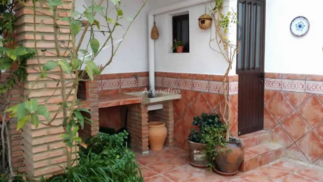 LA CASA DE LA FUENTE en ALDEA CANALEJA — miniatura 8