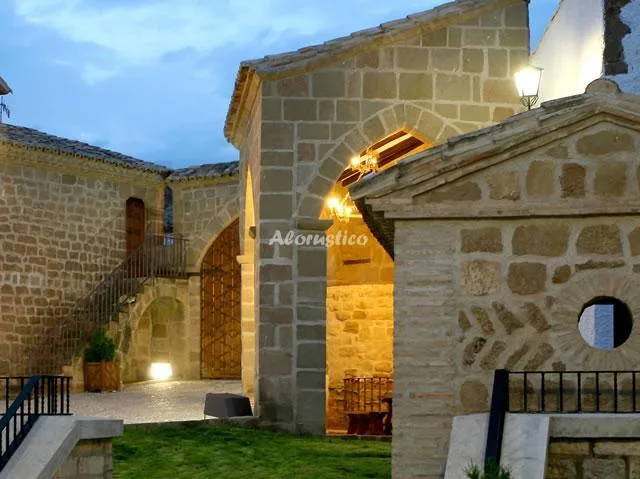 CASITA DEL JARDÍN en SANGARRÉN — miniatura 8