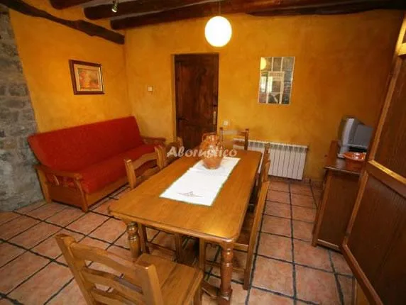 APARTAMENTO CAÑÓN DEL VERO en ALMAZORRE — foto 2