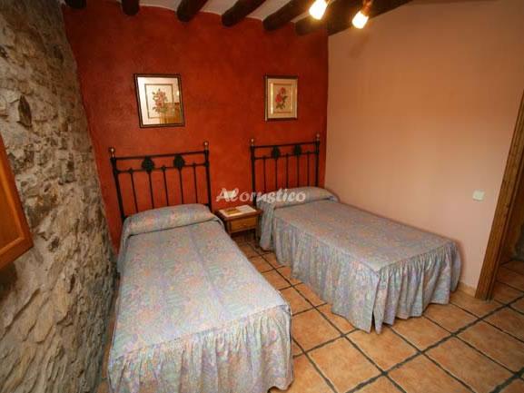 APARTAMENTO CAÑÓN DEL VERO en ALMAZORRE — foto 3