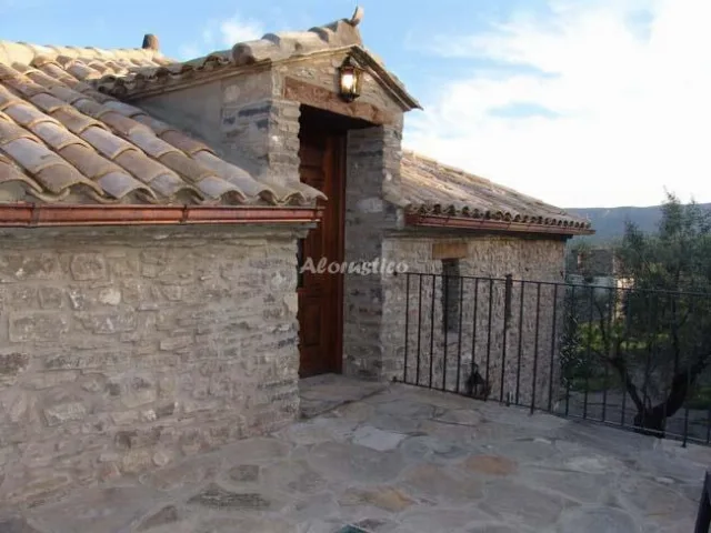 Alojamiento turístico APARTAMENTO SEVIL en ALMAZORRE · HUESCA