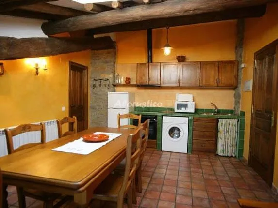 APARTAMENTO ARBE en ALMAZORRE — miniatura 7