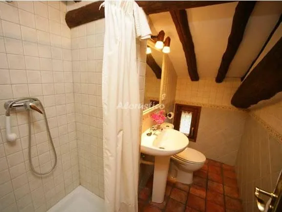 APARTAMENTO ARBE en ALMAZORRE — miniatura 8