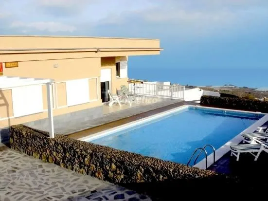 Alojamiento turístico VILLA LA HIEDRA en HIERRO · ISLAS CANARIAS