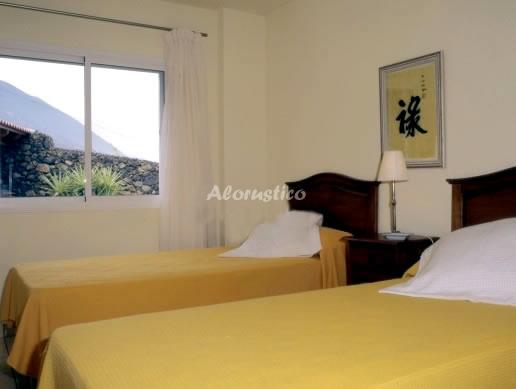 VILLA LA HIEDRA en HIERRO — foto 3