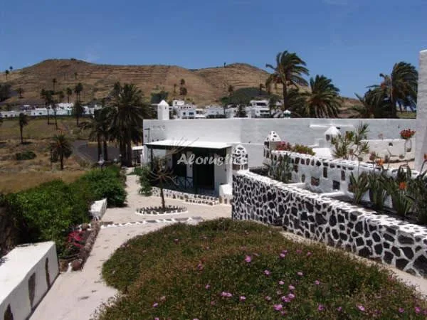 FINCA LA CRUCITA-CASA MÁGUEZ en HARÍA — miniatura 6