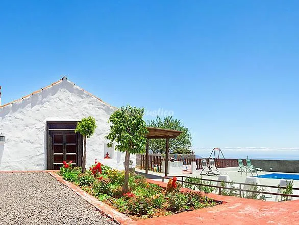 Alojamiento turístico CASA AITANA en EL ROSARIO · ISLAS CANARIAS