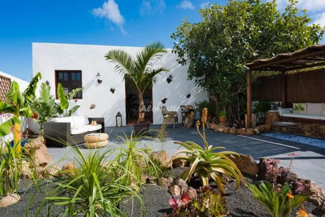 Alojamiento turístico APTO FINCA BOTÁNICO en GUATIZA · ISLAS CANARIAS