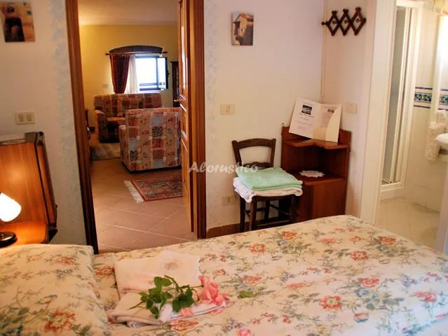 Casa Mazzoni--Habitación Timo en Siena — miniatura 4