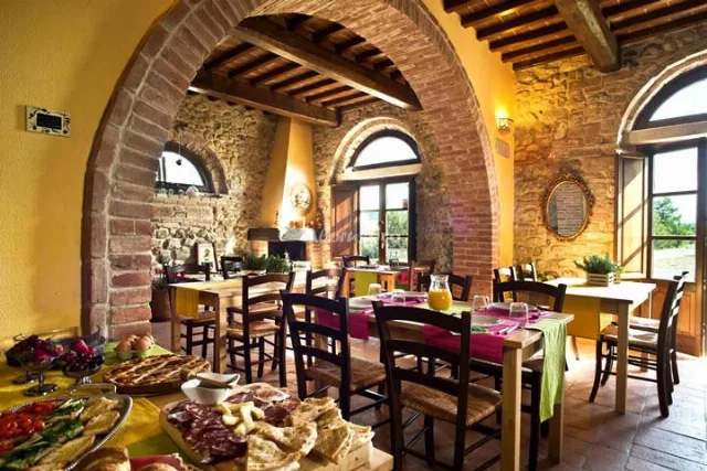 PODERE CAMPAINI - ROSA (PLANTA BAJA) en VOLTERRA — miniatura 11