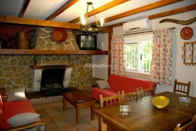 CASA EL RINCÓN en LA IRUELA — foto 2