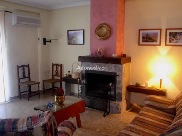 CASA GONZALO en BÉLMEZ DE LA MORALEDA — miniatura 9